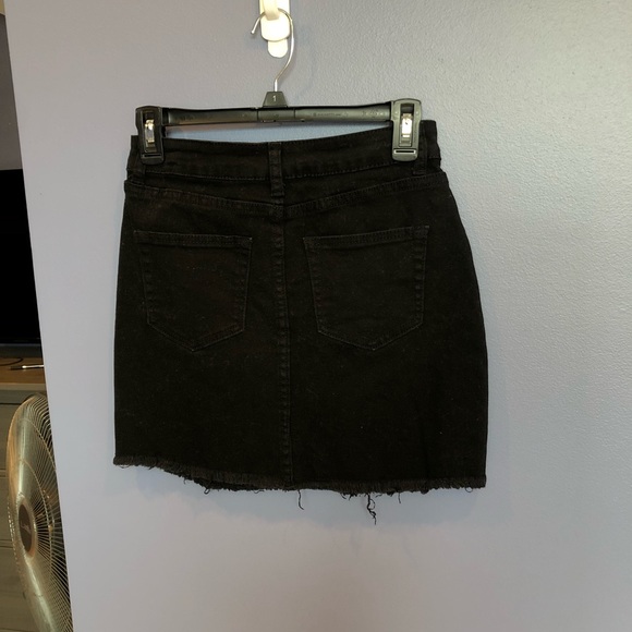 Fashion Nova “Try Again II” Mini Skirt! 🖤❤️ - Picture 8 of 8